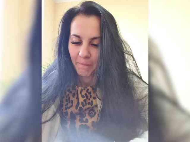 1Glorya1 ticket - 2023-09-03