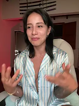 Ale_Lewis deepthroat camshow - 10/17/2023