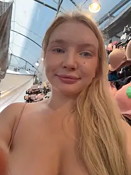 AmmyHot ass play camshow - 2023 April 04