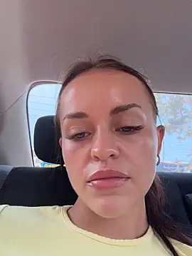 AngelinaTeller ass play show