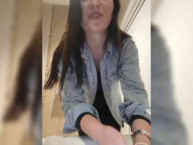 DIVORA pussy camshow - 22.08.2023