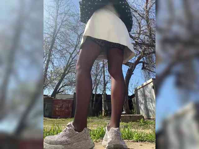 KarolinaMilf tits and ass - 2023 October 16