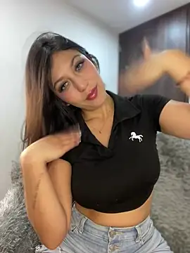 MiaJones21 masturbation camshow - 09-05-2024