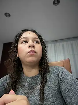 Shara_dreams self squirt