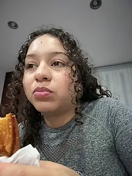 Shara_dreams solo masturbation camshow