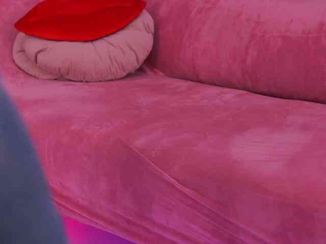 TheFallingAngel lesbian show