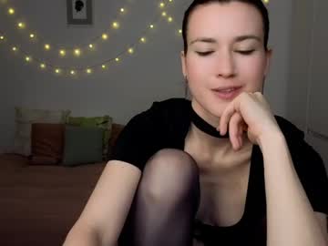 Alicianoveli tits and ass