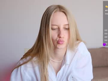 Angeellina pussy play camshow - 2023-07-28