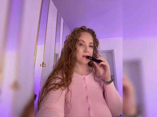 Cherryygirl self squirt camshow