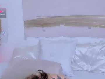 Dreamsgirl18 premium