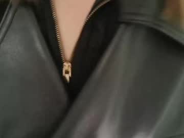 Eatmypie69 ass play camshow - 2024-02-14