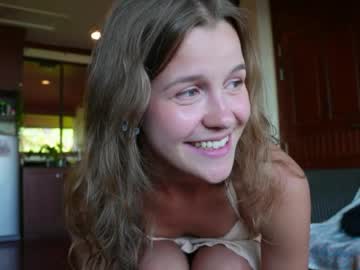 Eli_sun ass play show - 2023 December 09