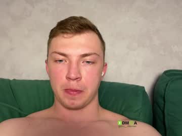 Eva_iron double blowjob