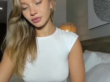 Honeybae3 pussy