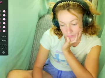 Its_lily solo masturbation camshow - November 10 2023