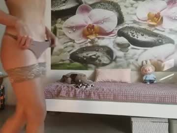 Jennycutey masturbation