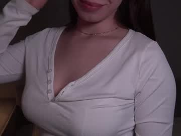 Just_emmy oiled camshow - 12-12-2023