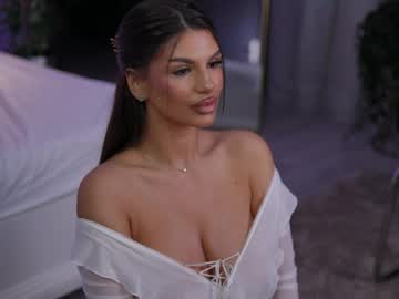 Kiss_jess fingering camshow