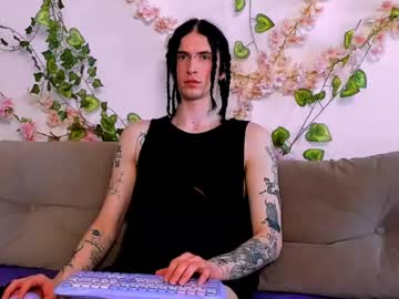 Ladytrep fuck missionary show