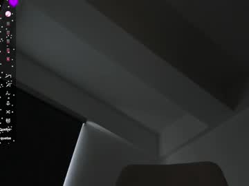 Laura_hills18 oiled camshow