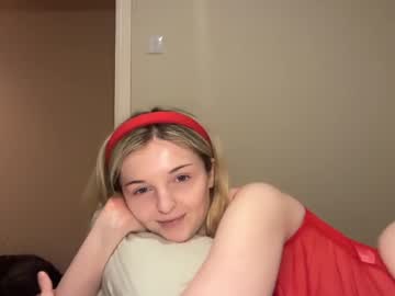 Lucydelovely ass play - 07-18-2024