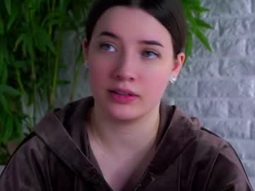 Maidabuoy tits and ass