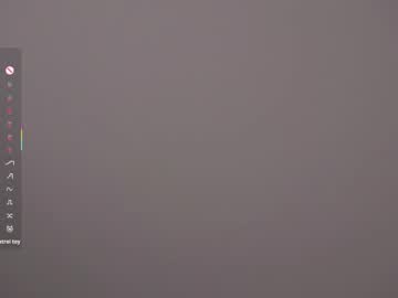 Margarethowell pussy play camshow - 22/01/2025