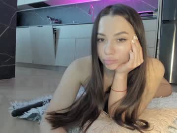 Meryfoxxx tits camshow