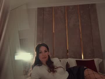 Miladystarlight masturbation show