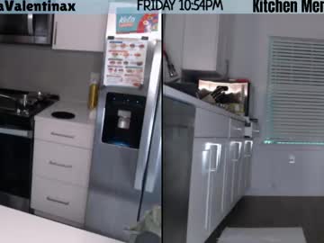 Milavalentinax pussy play