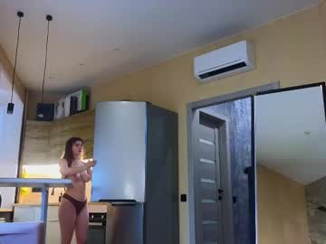 Miss_bubbles oiled show