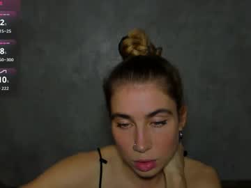 Moanamo pussy play camshow