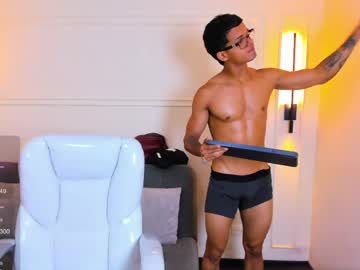 Paradise_boy_s ticket show camshow