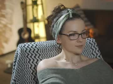 Tiffanyriox tits show