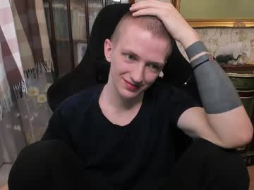 Vince__dice threesome