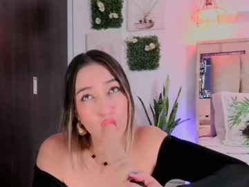 Yellow_lily premium show - September 29 2023